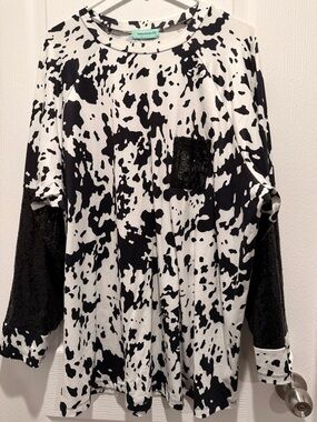 Sunshine & Rodeos 2XL Cow Print Sequin Sleeve Top Western Boho Boutique Blouse